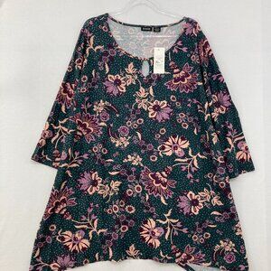 New EVANS size 22/24 Multi Color Floral Stretch 3/4 Sleeve Keyhole Swing Tunic